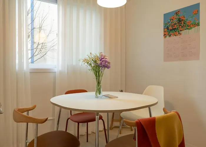 Poom Stay, Airport Bus, Cozy For Travelers,yeomchang Stn, Line 9 Express Apartamento *