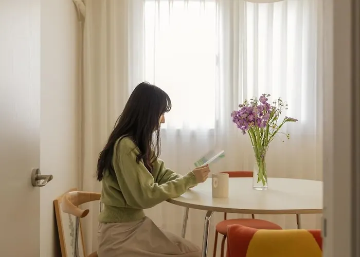 Poom Stay, Airport Bus, Cozy For Travelers,yeomchang Stn, Line 9 Express Apartamento